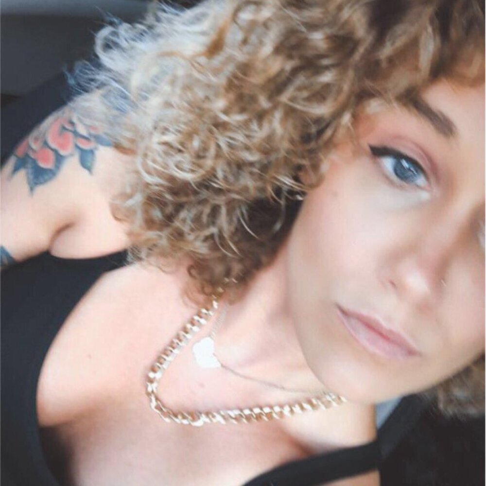 Meet your Posher, Erin